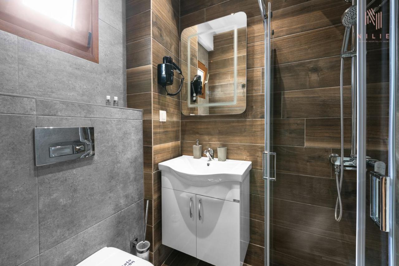 Ultima Summer Residence, Nilie Hospitality Mgmt Афітос Екстер'єр фото