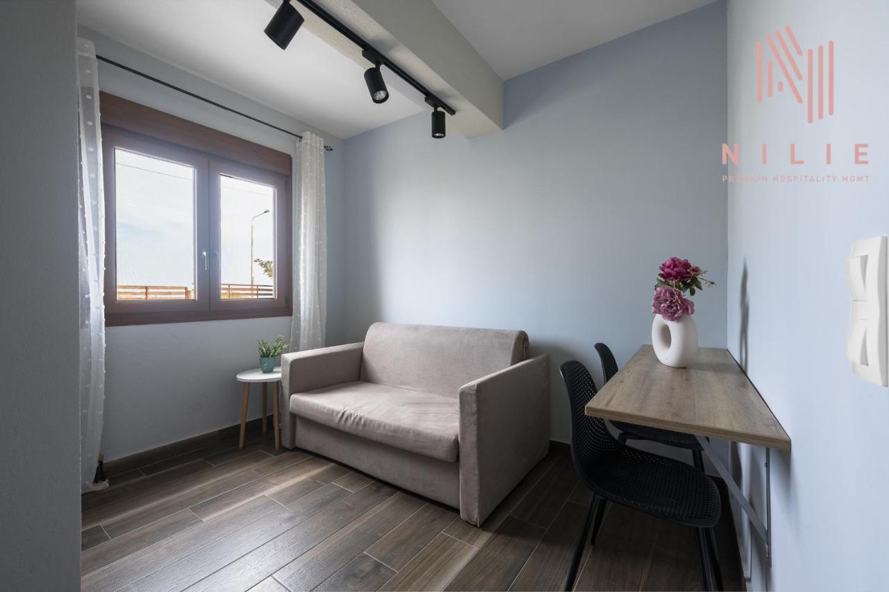 Ultima Summer Residence, Nilie Hospitality Mgmt Афітос Екстер'єр фото