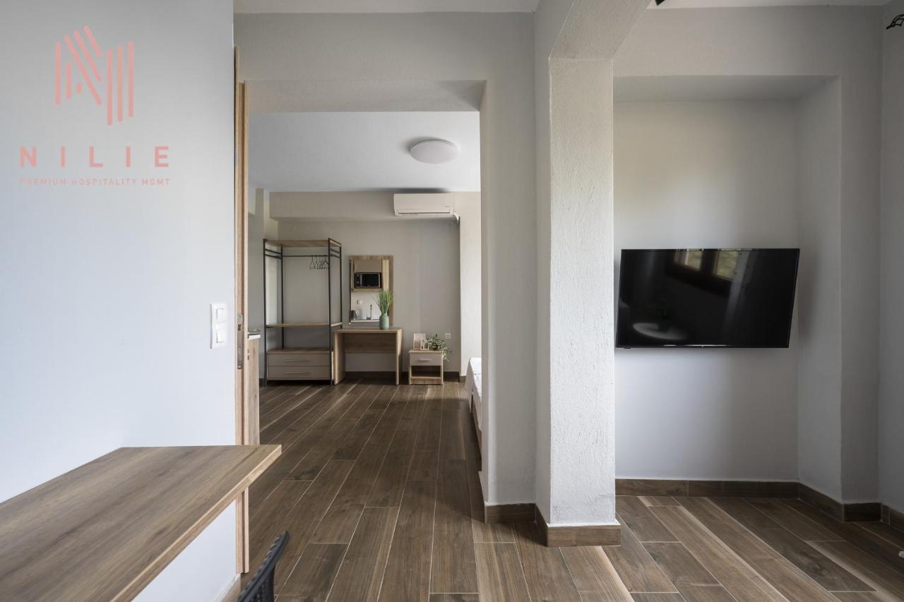 Ultima Summer Residence, Nilie Hospitality Mgmt Афітос Екстер'єр фото