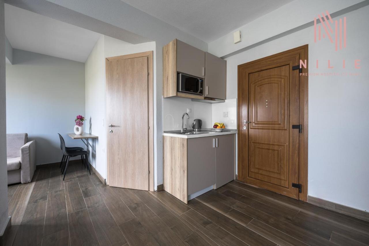 Ultima Summer Residence, Nilie Hospitality Mgmt Афітос Екстер'єр фото